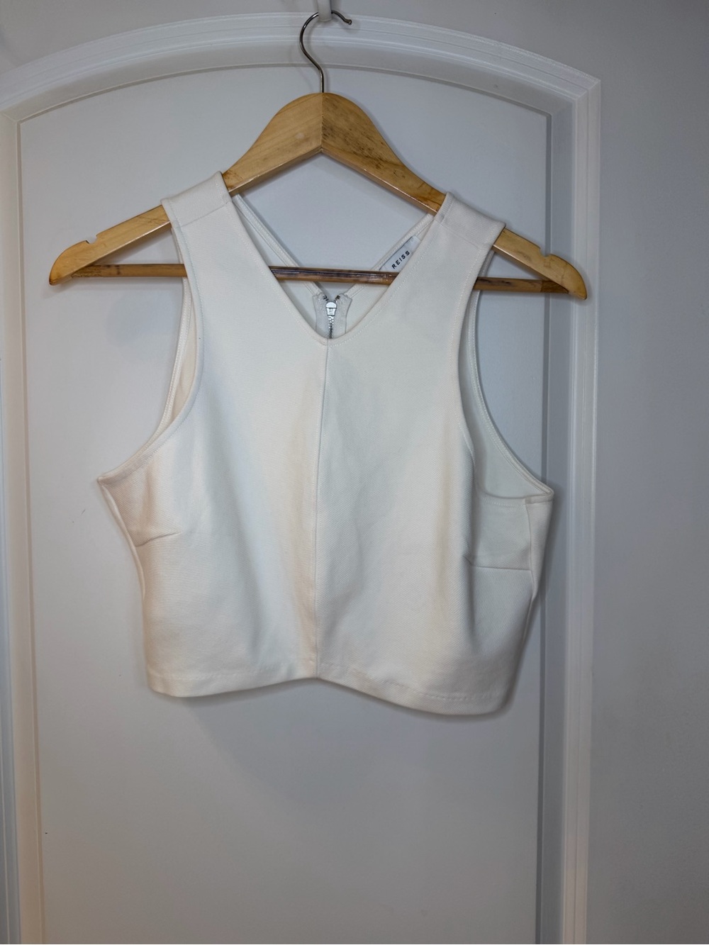 Reiss Helena Sleeveless White Crop Top, size L
